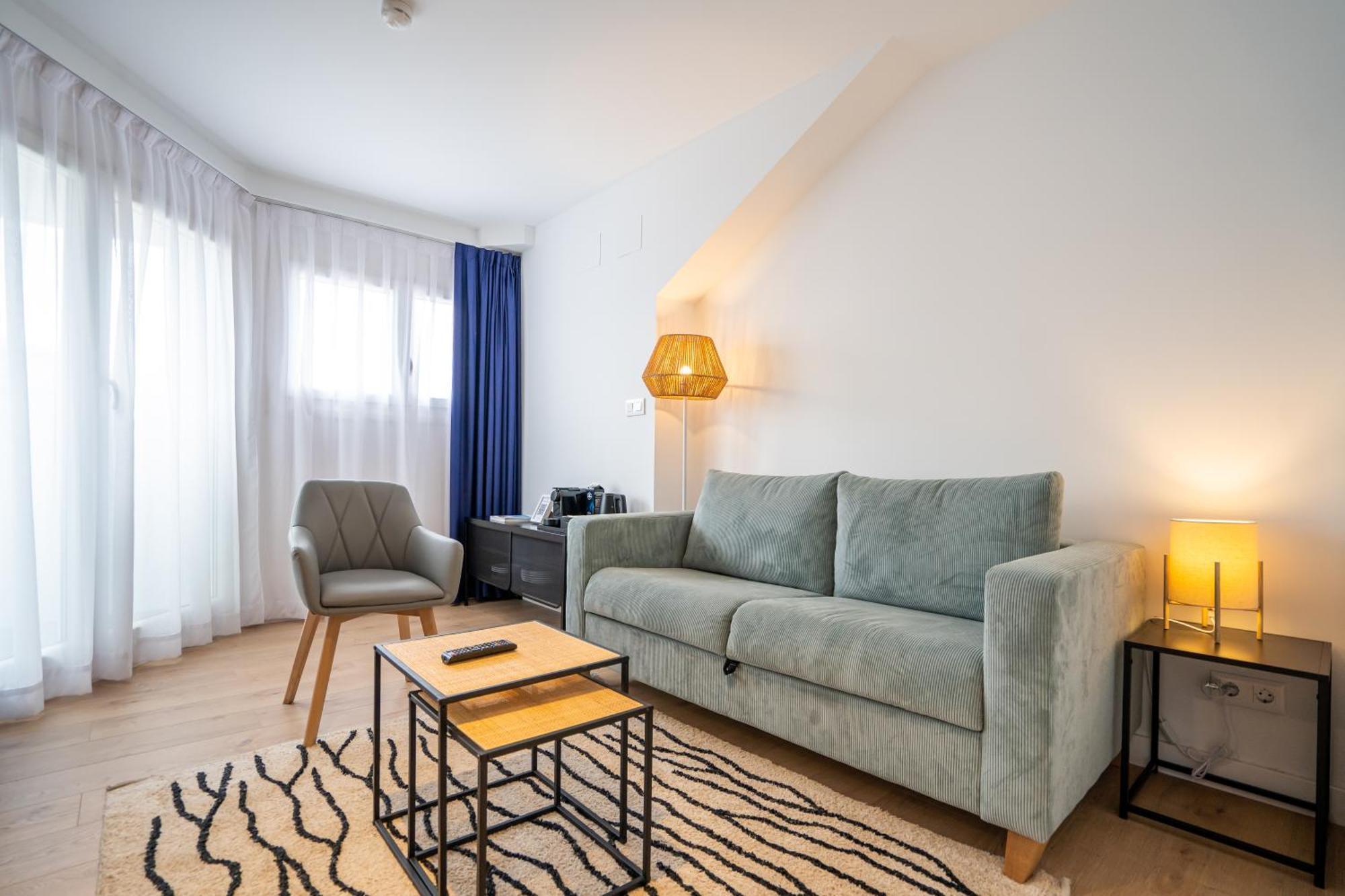 Abba Apartments Playa De Gros San Sebastian Bagian luar foto