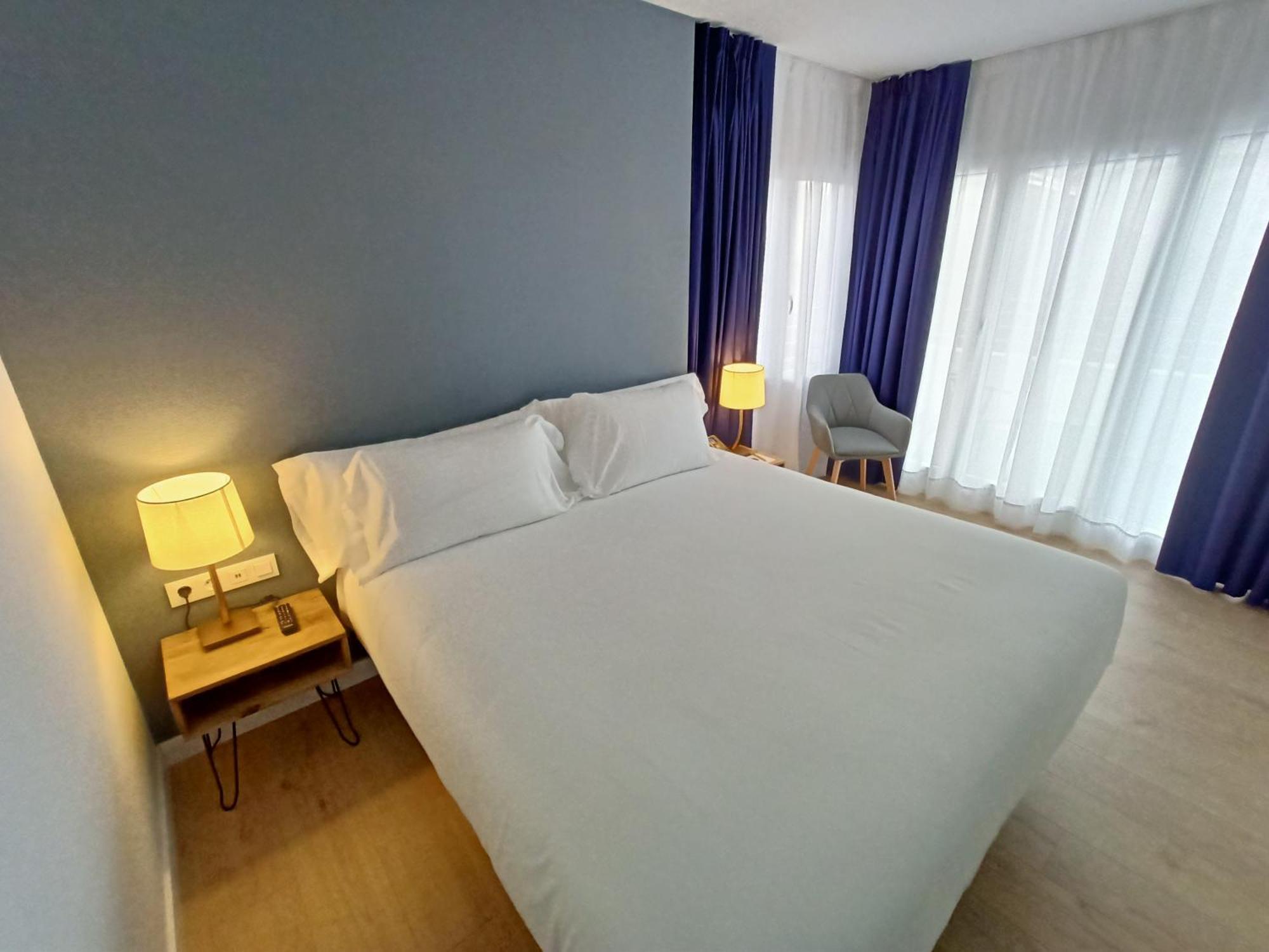 Abba Apartments Playa De Gros San Sebastian Bagian luar foto