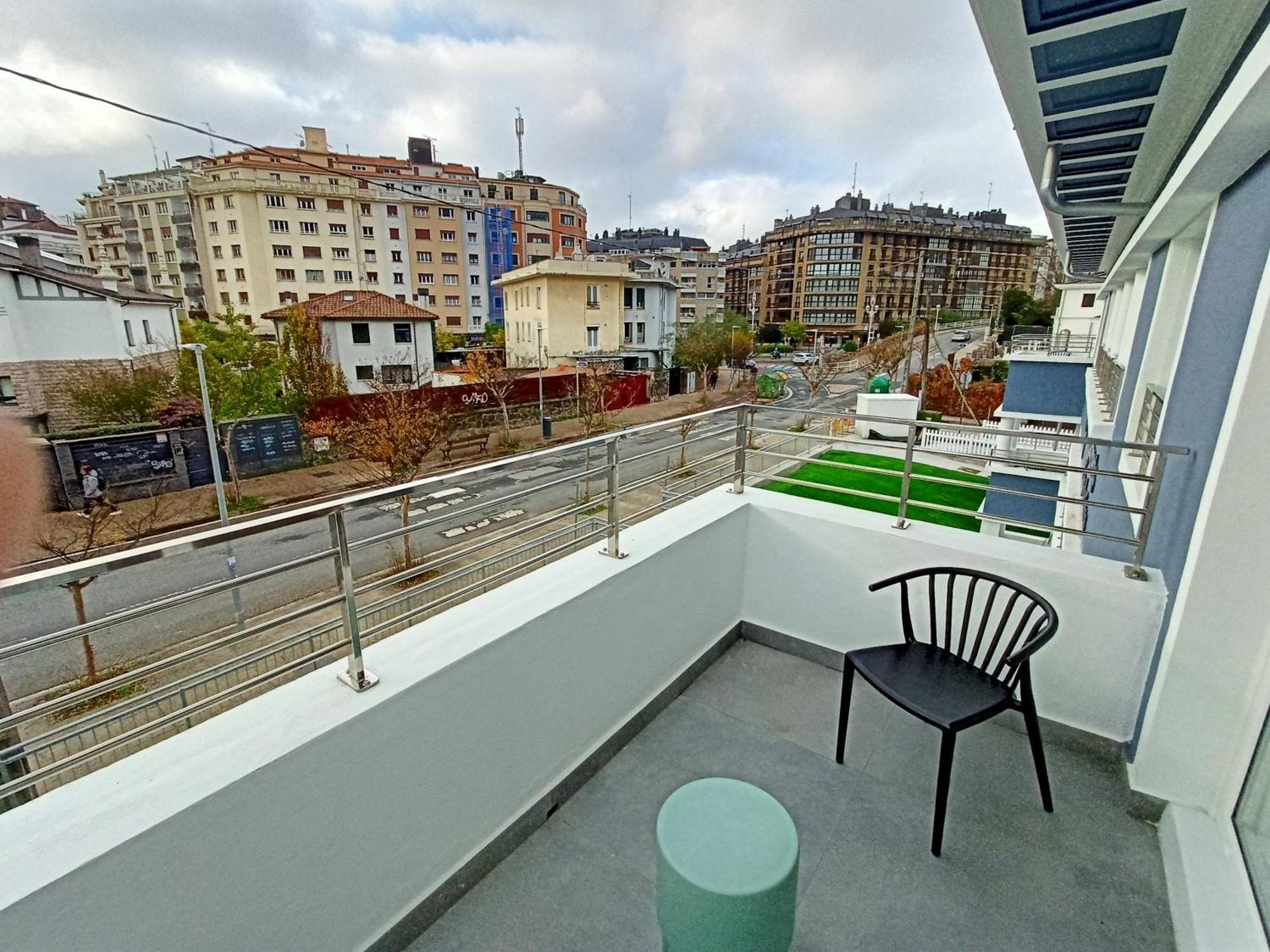 Abba Apartments Playa De Gros San Sebastian Bagian luar foto